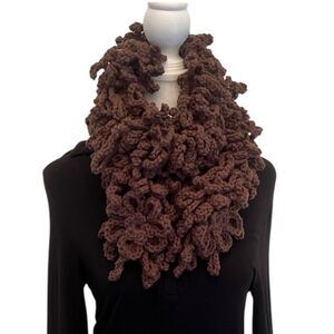 NWT Angela’s Design one of a kind hand crocheted brown loopy boa scarf 68” long